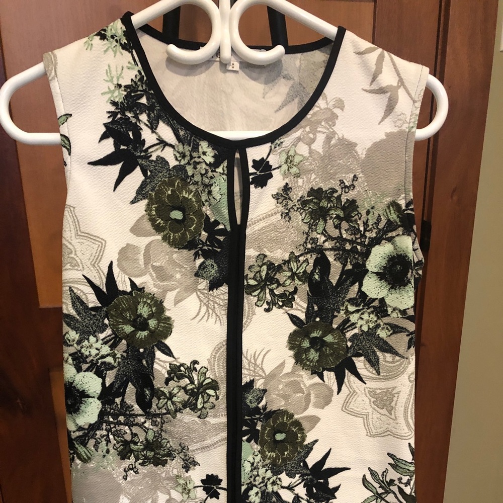 COPY - Green and white camisole